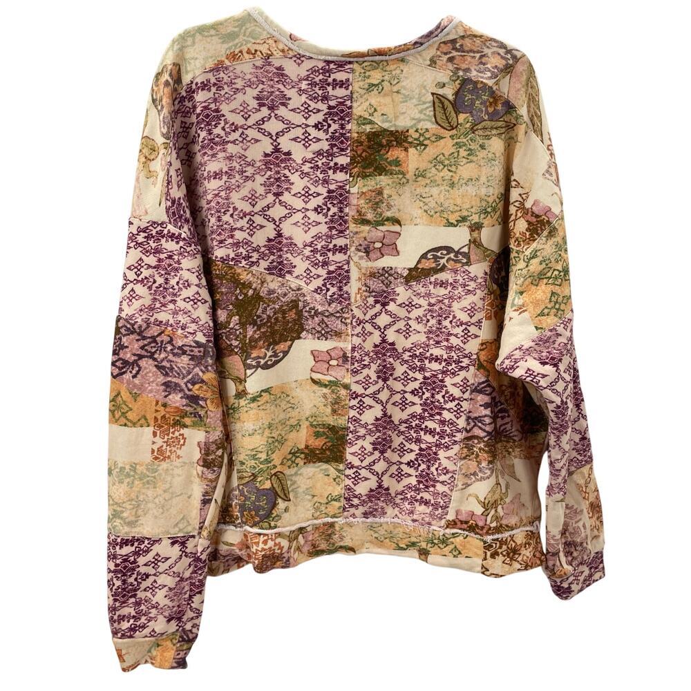 Anthropologie Pilcro L Patchwork Split Neck Sweatshirt Floral Boho Casual - Picture 9 of 9